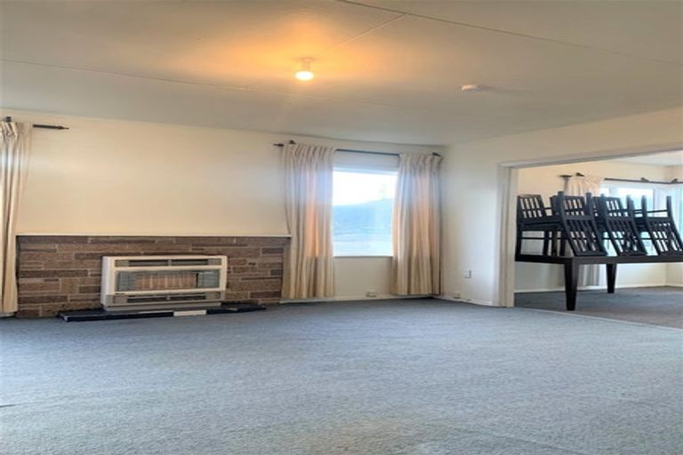 Photo of property in 40 Karaka Street, Wainuiomata, Lower Hutt, 5014