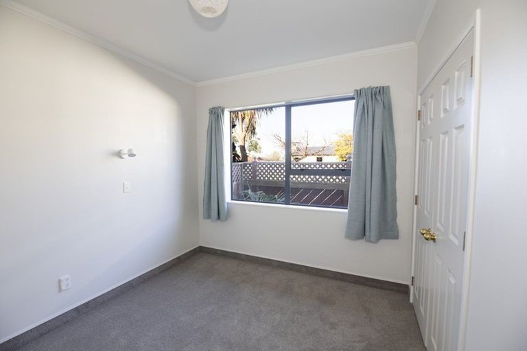 Photo of property in 162 Auckland Road, Greenmeadows, Napier, 4112