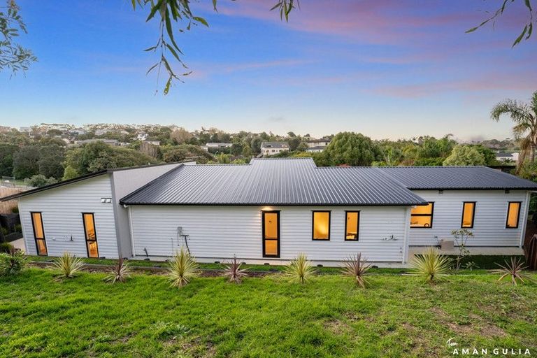 Photo of property in 26b Gulf Harbour Drive, Gulf Harbour, Whangaparaoa, 0930