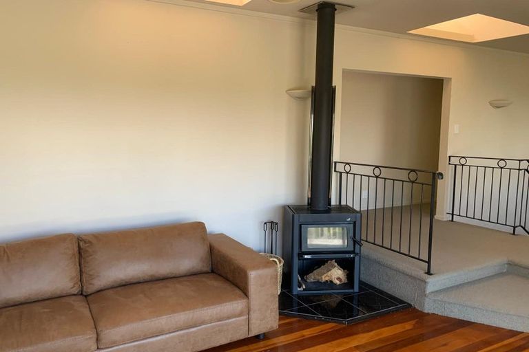 Photo of property in 3 Tinopai Road, Titirangi, Auckland, 0604