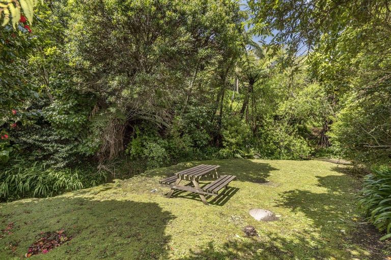 Photo of property in 33 Hanover Street, Wadestown, Wellington, 6012