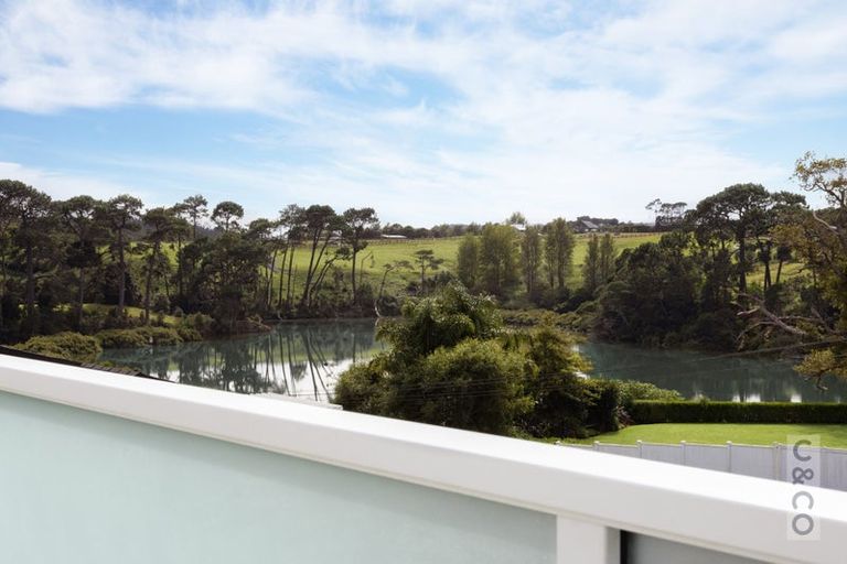 Photo of property in 59 Queen Street, Riverhead, 0820