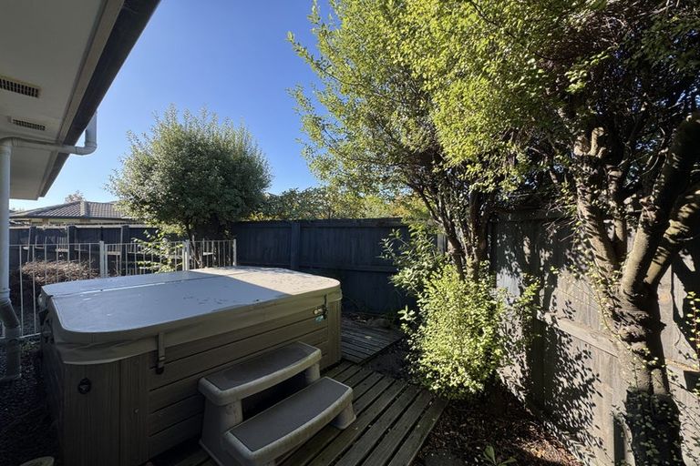 Photo of property in 9 Becmead Drive, Harewood, Christchurch, 8051