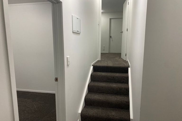 Photo of property in 49 Rua Road, Glen Eden, Auckland, 0602