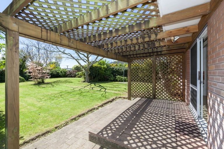 Photo of property in 87 Ngaio Road, Waikanae, 5036