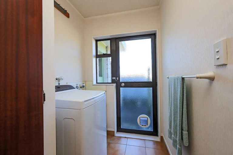 Photo of property in 4/52 Avondale Road, Taradale, Napier, 4112