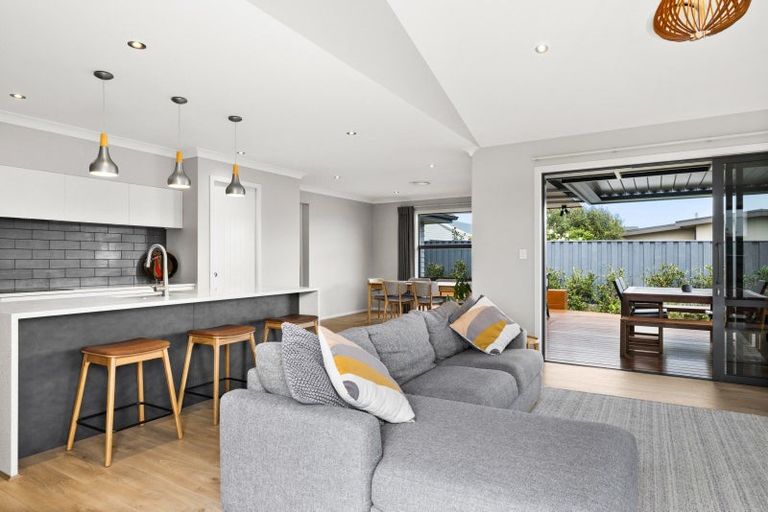 Photo of property in 45a Arataki Road, Havelock North, 4130