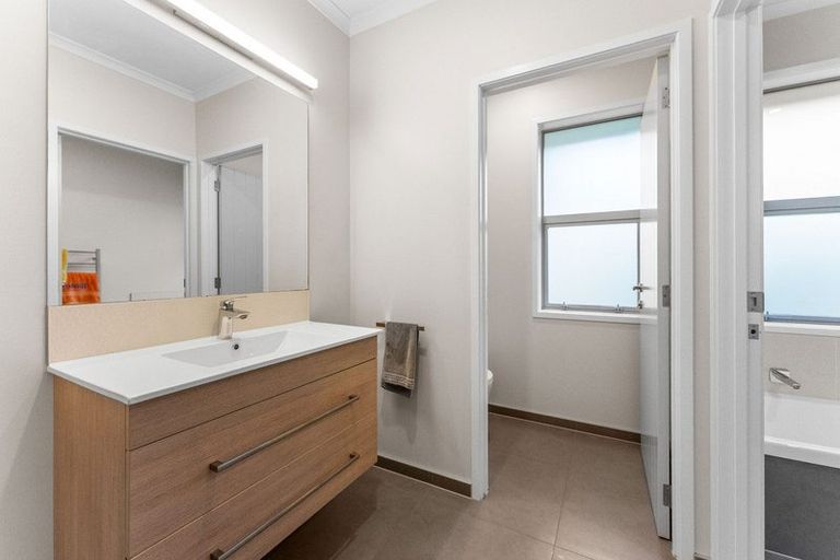 Photo of property in 486 Carrington Road, Hurworth, New Plymouth, 4371