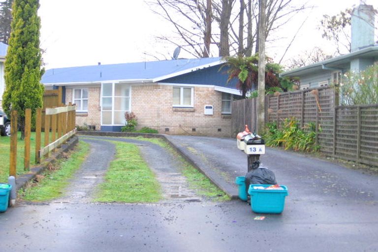 Photo of property in 11 Stewart Place, Melville, Hamilton, 3206