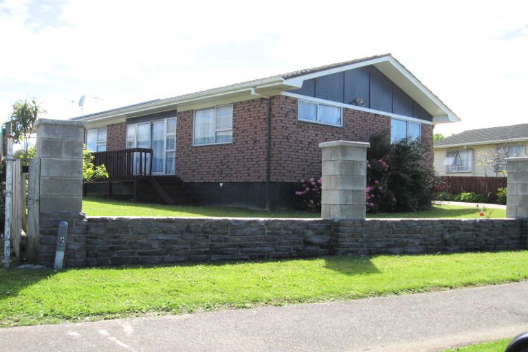 Photo of property in 69 Ferndown Avenue, Papatoetoe, Auckland, 2025