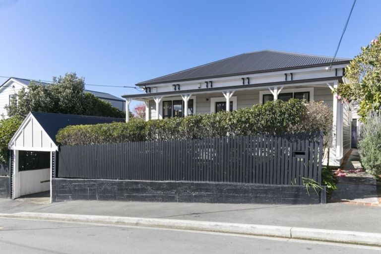 Photo of property in 39 Hanover Street, Wadestown, Wellington, 6012