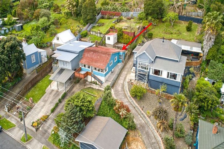 Photo of property in 110 Karaka Road, Thames, 3500