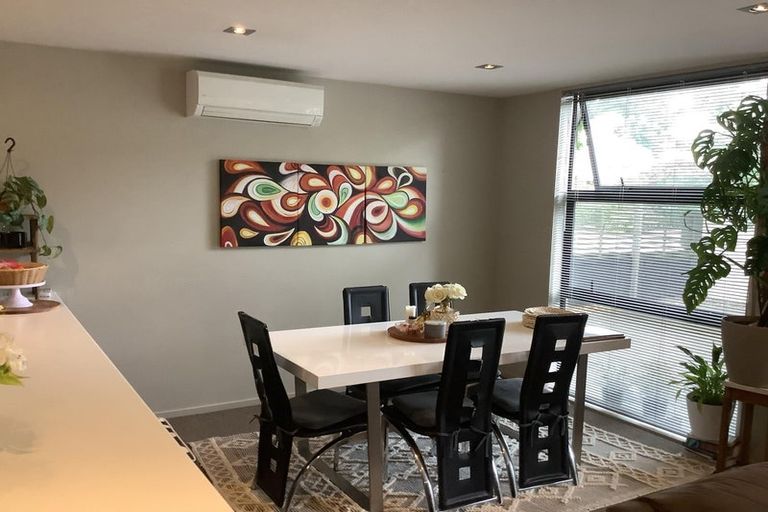 Photo of property in 3b The Oval, Hillmorton, Christchurch, 8024