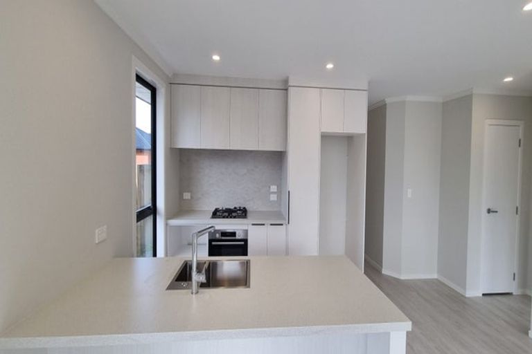 Photo of property in 4/7 Sare Crescent, Fairfield, Hamilton, 3214