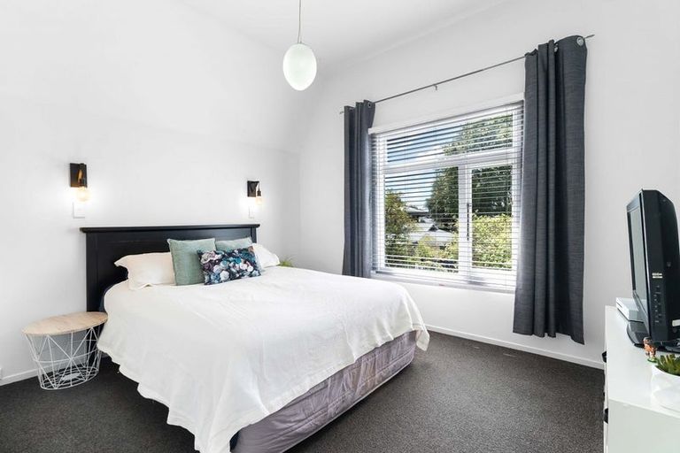 Photo of property in 7 Rachel Place, Avonhead, Christchurch, 8042