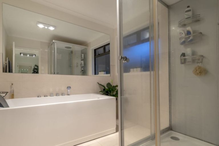 Photo of property in 68r Pengary Lane, Pyes Pa, Tauranga, 3112