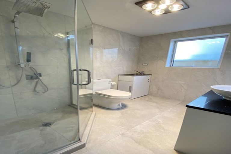 Photo of property in 5 Ballykerrigan Road, Flat Bush, Auckland, 2019