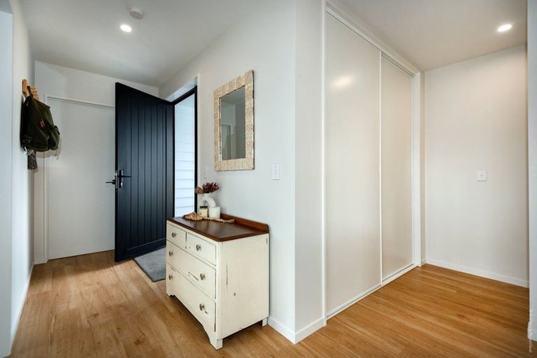 Photo of property in 6 Classic Lane, Rolleston, 7614