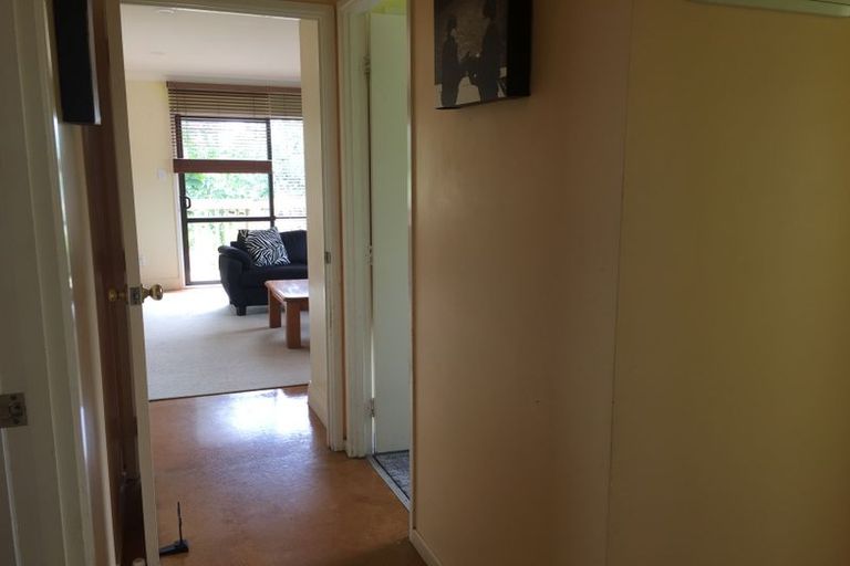 Photo of property in 19a Pisces Road, Glen Eden, Auckland, 0602
