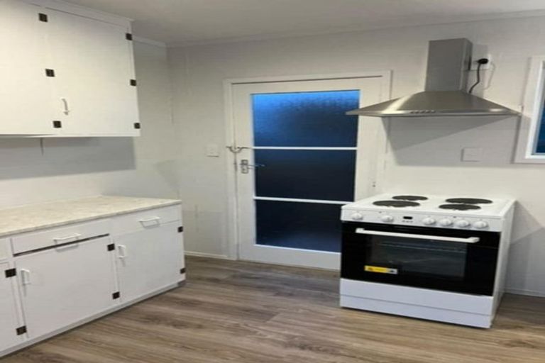 Photo of property in 40 Grove Road, Papakura, 2110