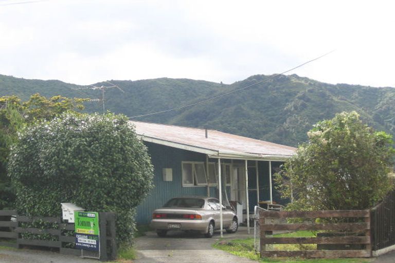 Photo of property in 5 Seon Place, Clouston Park, Upper Hutt, 5018