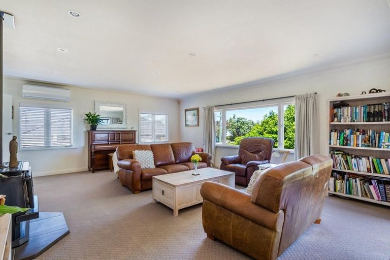 Photo of property in 68 Mere Road, Taupo, 3330