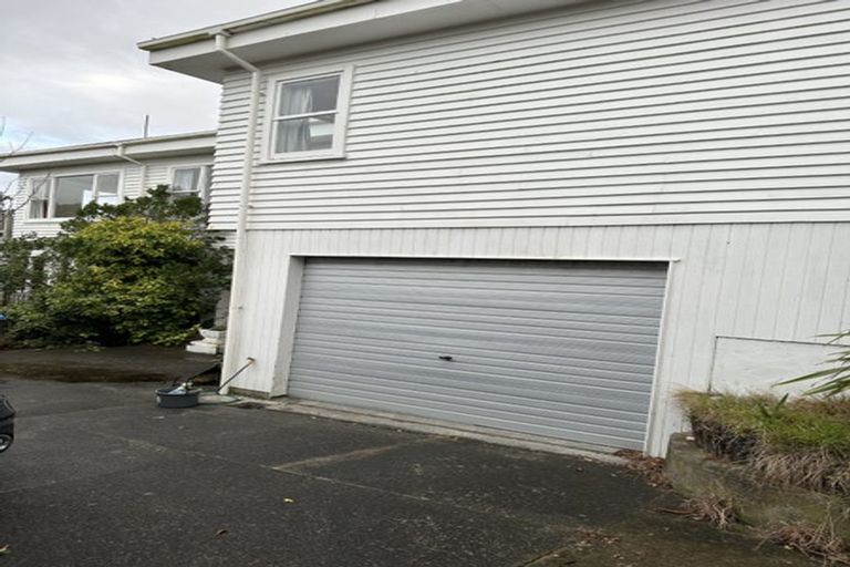 Photo of property in 6 Walker Avenue, Paremata, Porirua, 5026