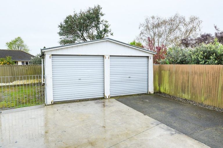 Photo of property in 12 Sinclair Avenue, Highbury, Palmerston North, 4412