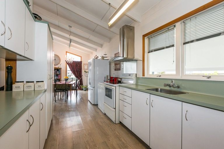 Photo of property in 26 Frickleton Street, Taradale, Napier, 4112