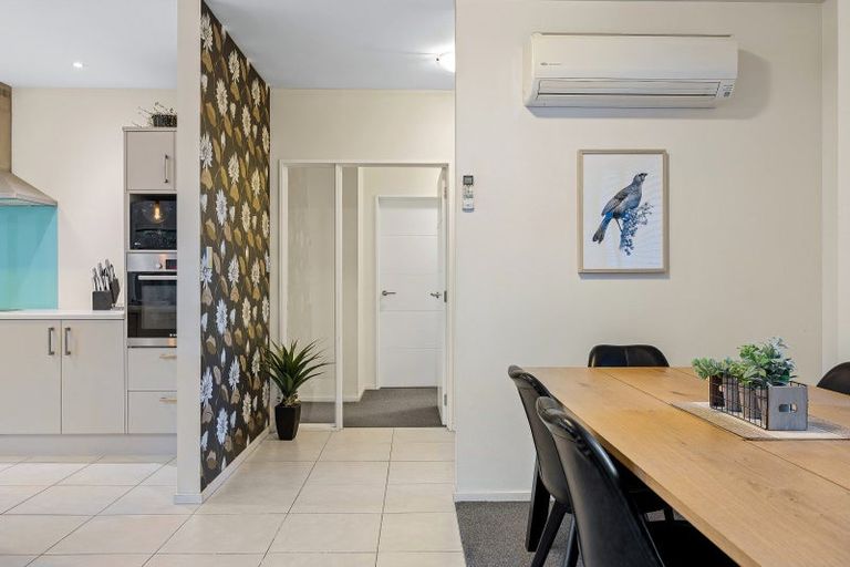 Photo of property in 6 Rockport Place, Parklands, Christchurch, 8083