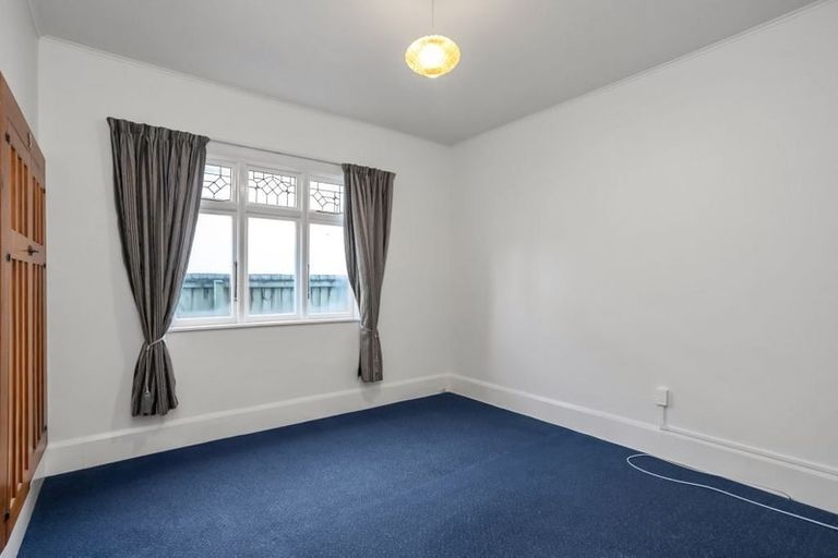 Photo of property in 9 Dampier Street, Woolston, Christchurch, 8023