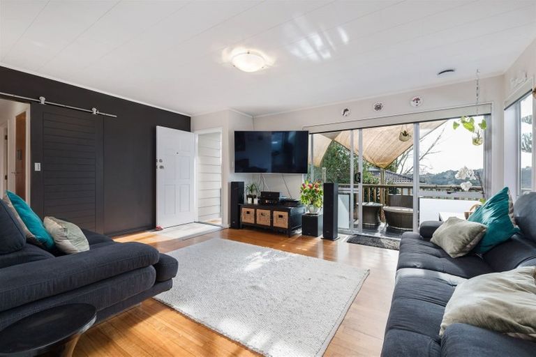 Photo of property in 1/21 Solar Road, Glen Eden, Auckland, 0602