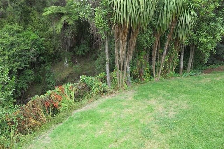 Photo of property in 11 Waimoko Glen, Swanson, Auckland, 0612