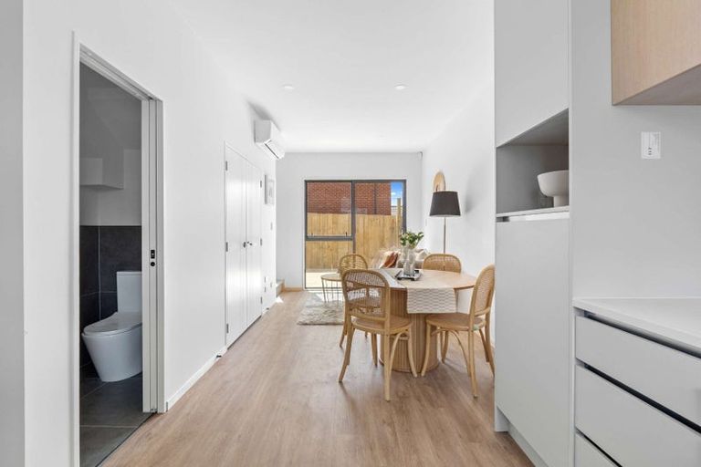 Photo of property in 442 Old Te Atatu Road, Te Atatu Peninsula, Auckland, 0610