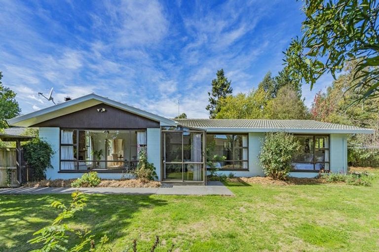 Photo of property in 14 Taiaroa Place, Southbridge, 7602