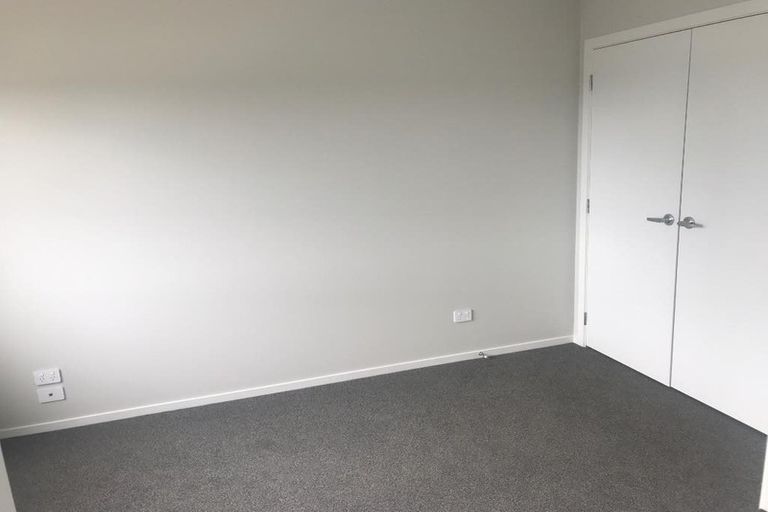 Photo of property in 2u6 Lambert Court, Glenview, Hamilton, 3206