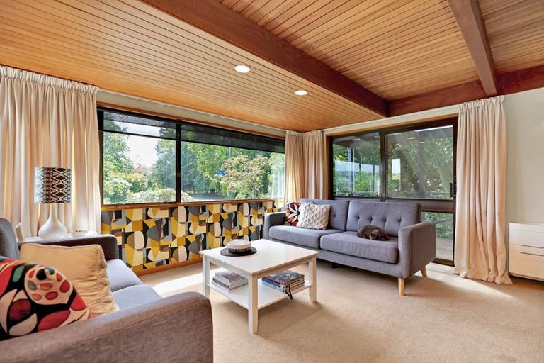 Photo of property in 106 Park Street, Ashburton, 7700