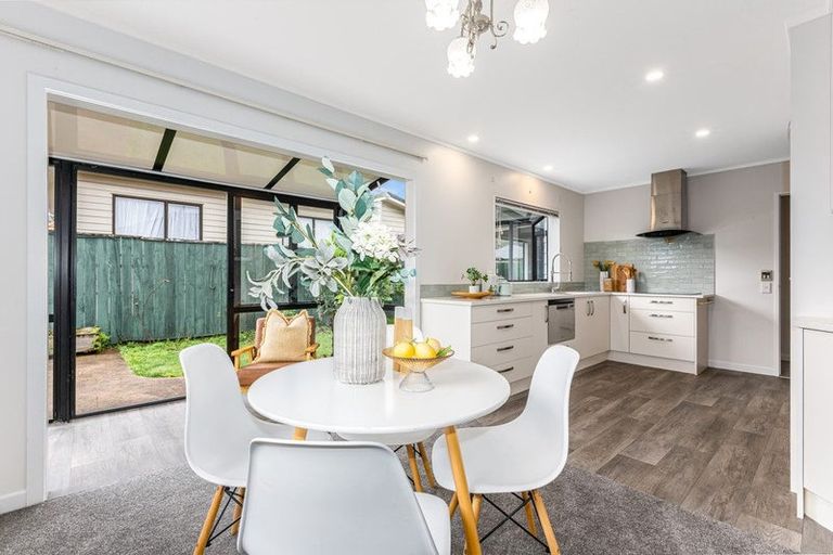 Photo of property in 2/25 Vincent Street, Waterloo, Lower Hutt, 5011