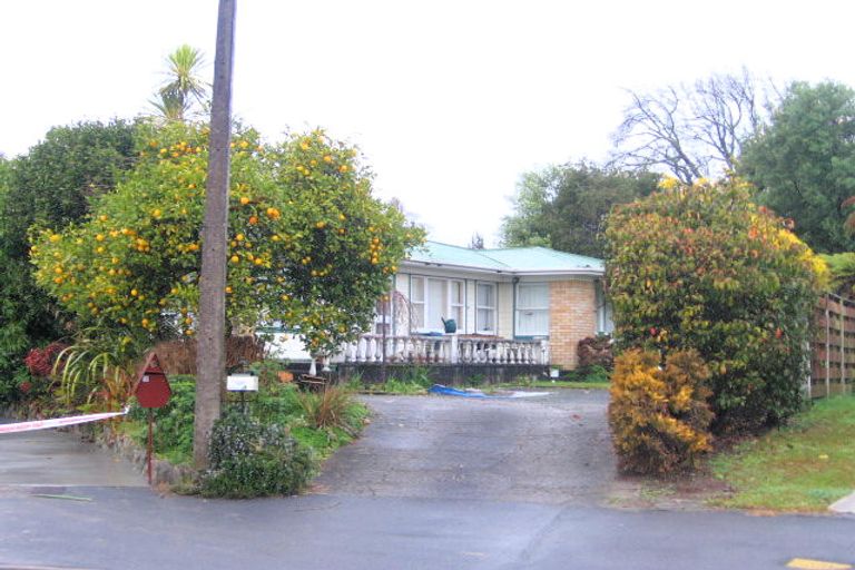 Photo of property in 10 Stewart Place, Melville, Hamilton, 3206