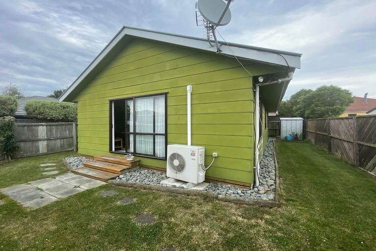 Photo of property in 2/15 Newcastle Street, Phillipstown, Christchurch, 8011