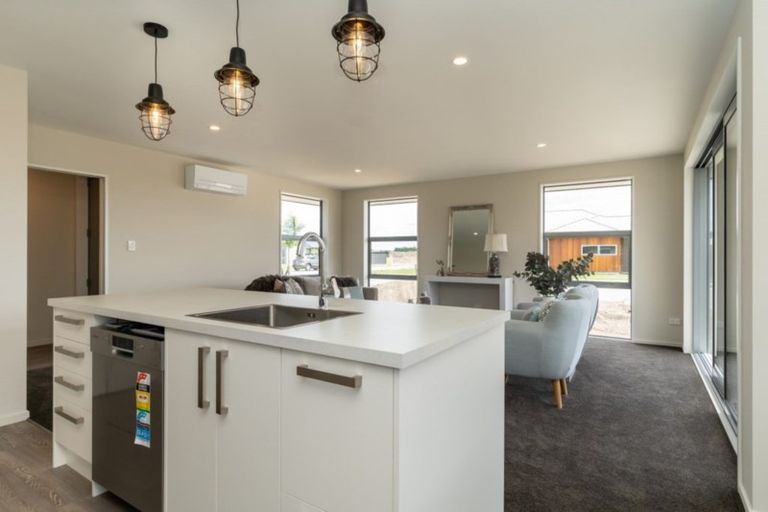 Photo of property in 1 Fry Place, Rolleston, 7614