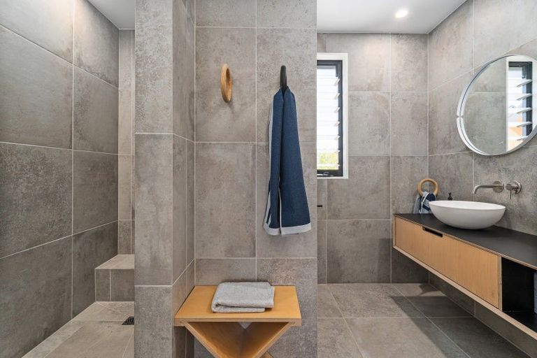 Photo of property in 56 Leeward Drive, Whitianga, 3510