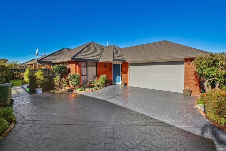 Photo of property in 19a Windsor Court, Rangiora, 7400