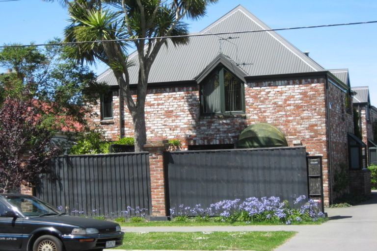 Photo of property in 1/70 Champion Street, Edgeware, Christchurch, 8013