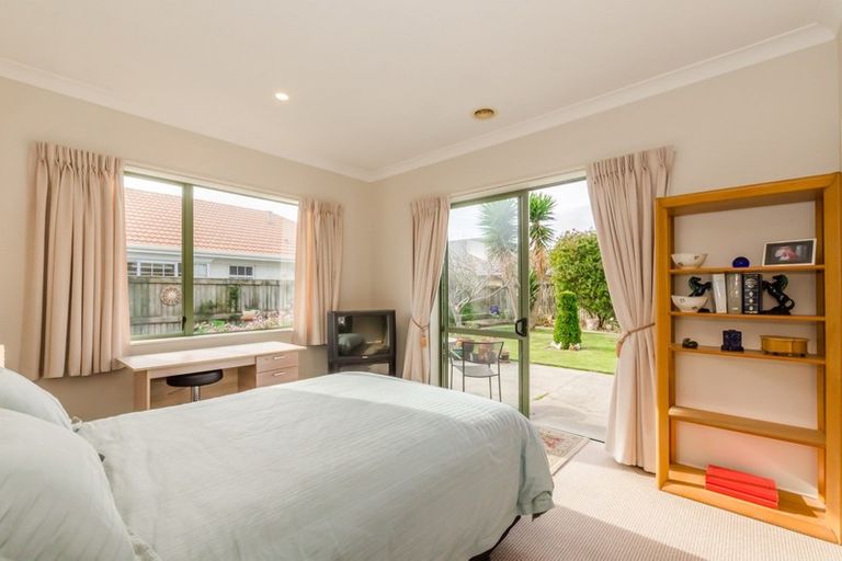 Photo of property in 105 Ngarara Road, Waikanae, 5036