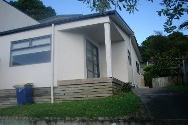 Photo of property in 16 Glenreagh Place, Torbay, Auckland, 0630