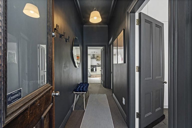 Photo of property in 23 Princess Terrace, Newtown, Wellington, 6021