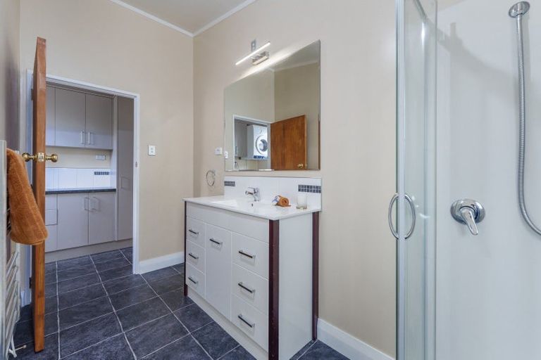 Photo of property in 435 College Street, Hokowhitu, Palmerston North, 4410