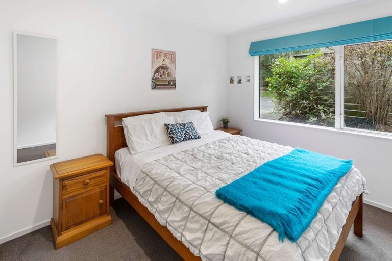 Photo of property in 42d James Cook Drive, Whitby, Porirua, 5024