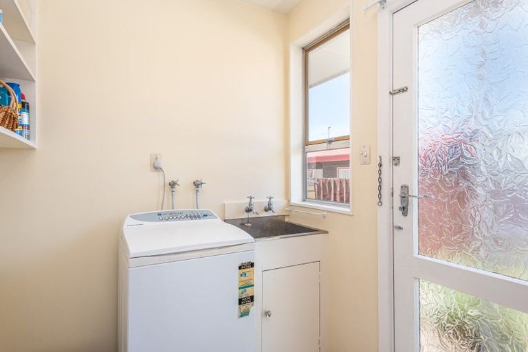Photo of property in 43 Strathfield Avenue, Dallington, Christchurch, 8061